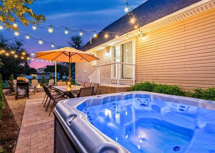 Cedar Point, Kalahari, Sports Force, Hot Tub, Fire Pit, Ev, Pets, Beach, Fireplace, Park